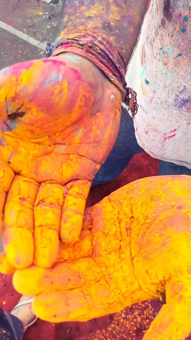 Instagram post from ekalrunsurat. This post is in position 1.